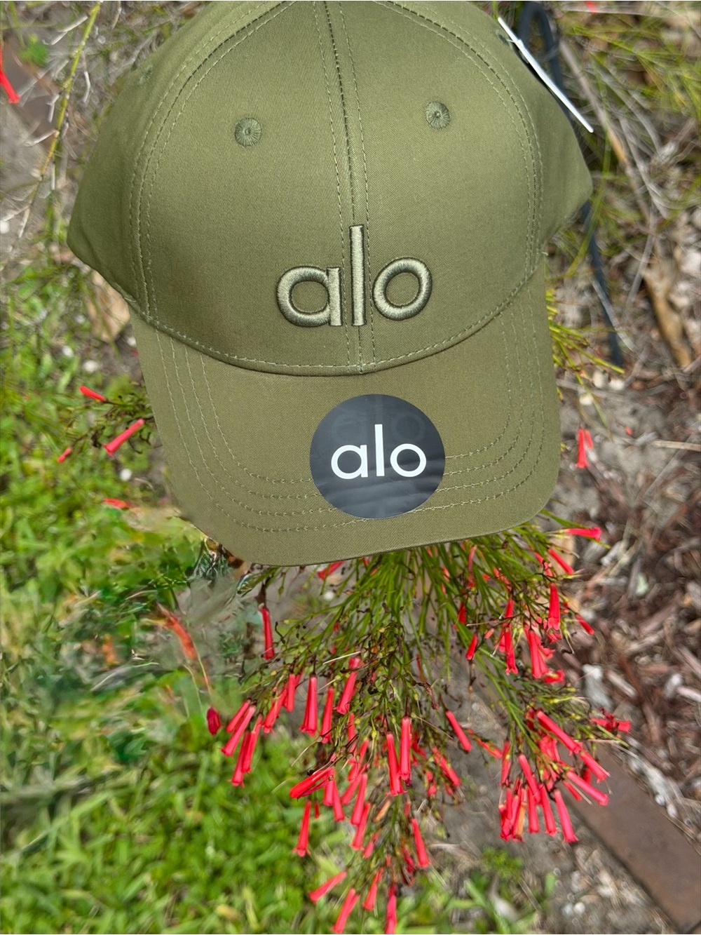 ALO Yoga Olive Green Off Duty Logo Baseball Cap - Picture 3 of 14